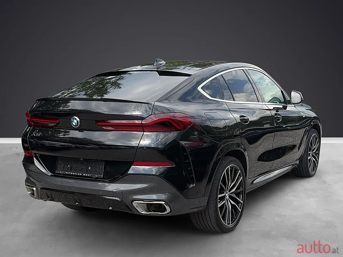 2022' BMW X6 photo #1