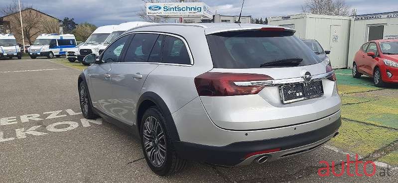 2015' Opel Insignia photo #3