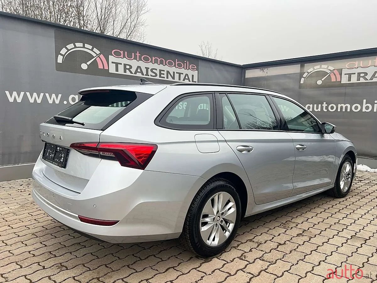 2022' Skoda Octavia photo #4