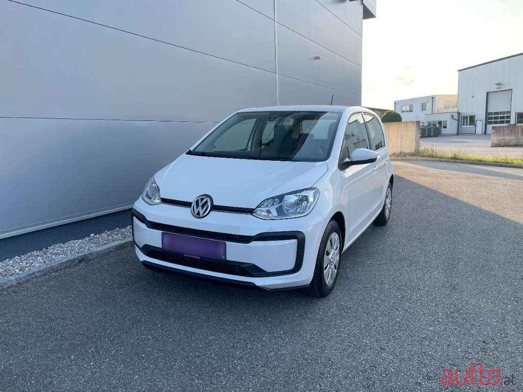 2017' Volkswagen Up! photo #1