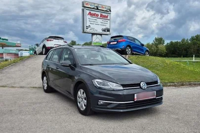 2018' Volkswagen Golf