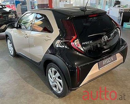 2023' Toyota Aygo photo #6