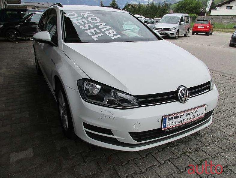 2013' Volkswagen Golf photo #1