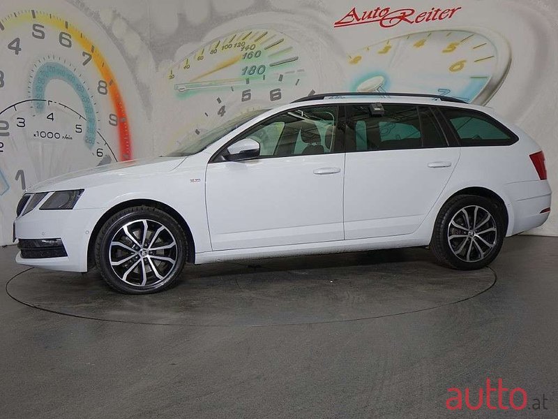 2019' Skoda Octavia photo #2