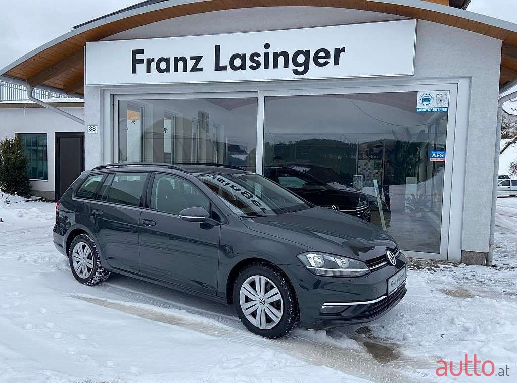 2018' Volkswagen Golf photo #1