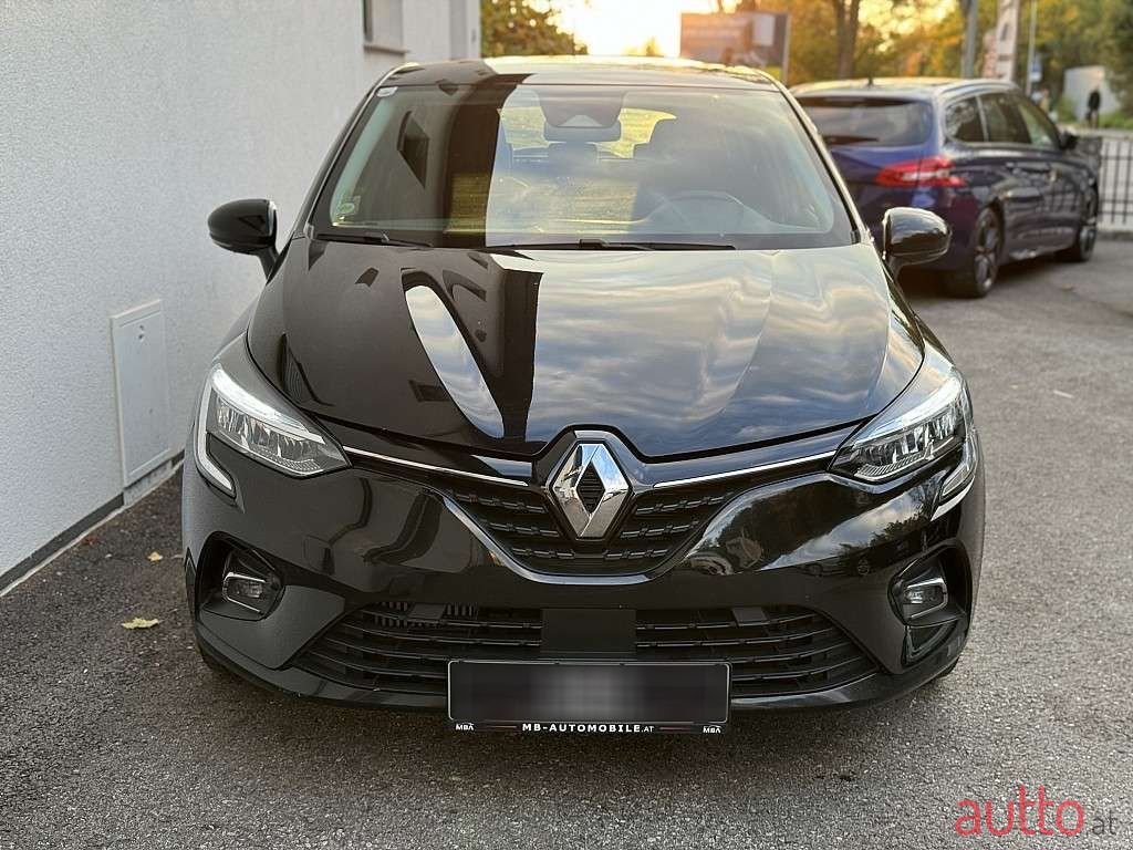 2020' Renault Clio photo #4