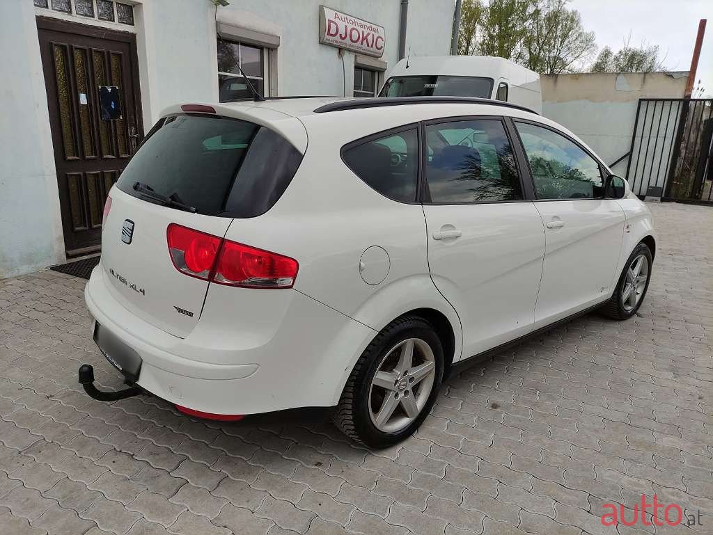 2013' SEAT Altea XL photo #5