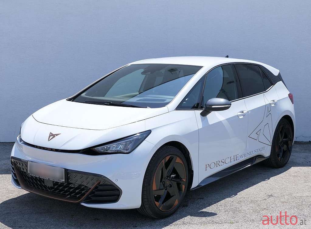 2023' Cupra Born photo #1