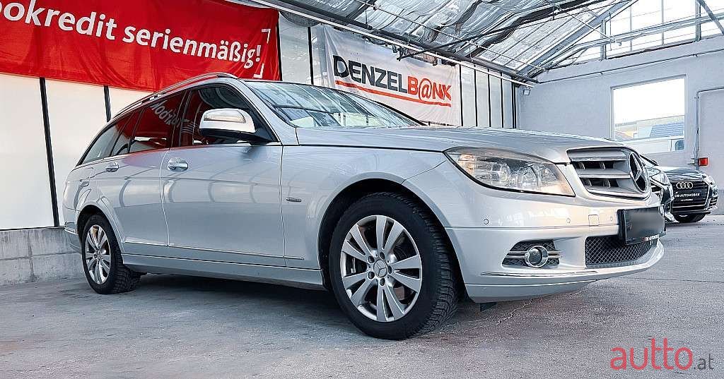 2008' Mercedes-Benz C-Klasse photo #3