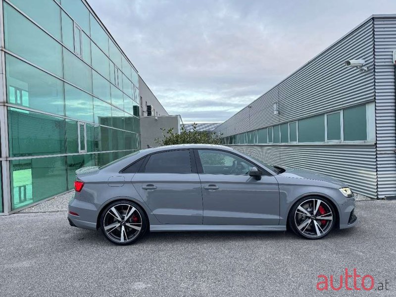 2019' Audi A3 photo #5