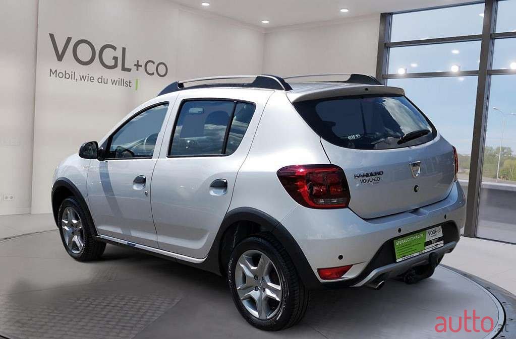 2018' Dacia Sandero photo #3