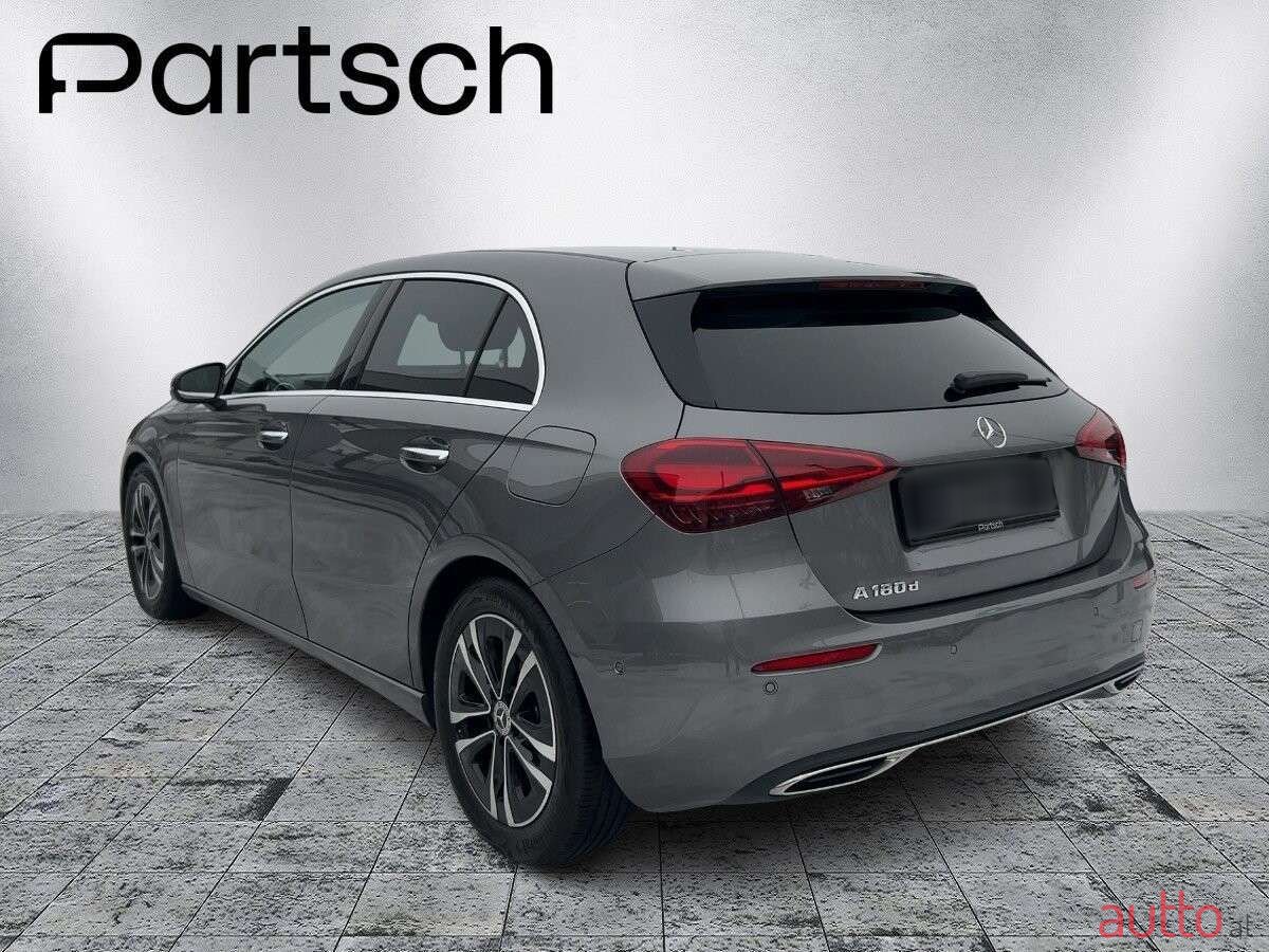 2023' Mercedes-Benz A-Klasse photo #3