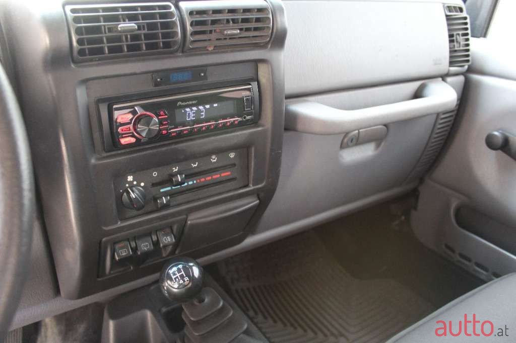 1998' Jeep Wrangler photo #5