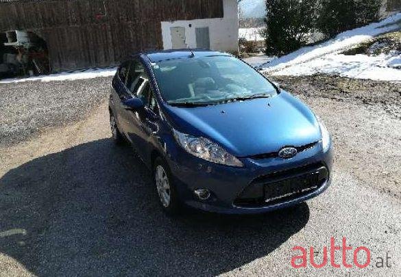 2009' Ford Fiesta photo #2