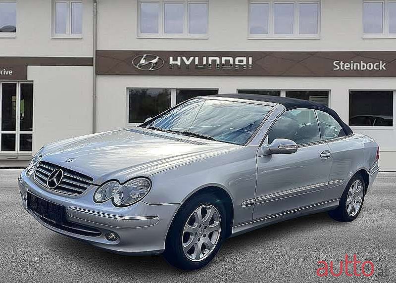 2003' Mercedes-Benz Clk-Klasse photo #1