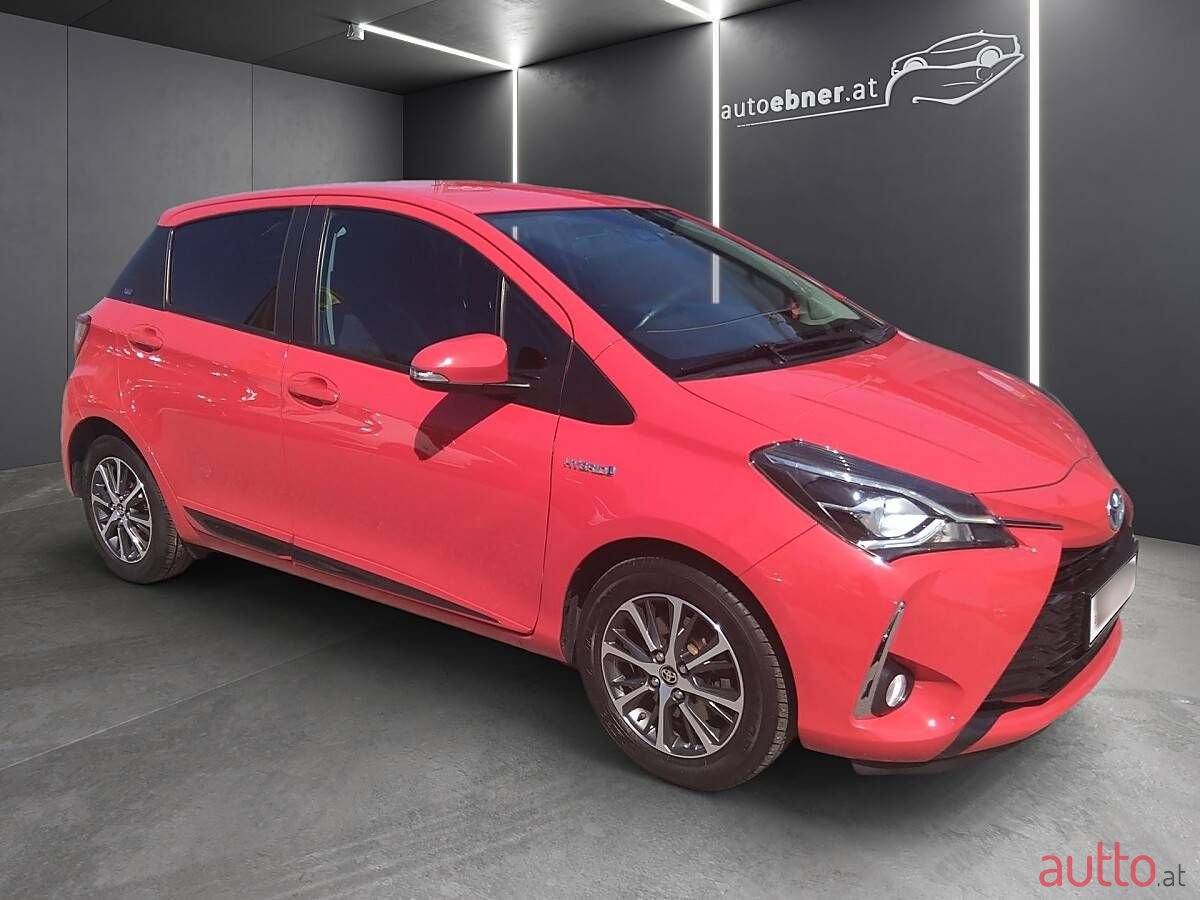 2019' Toyota Yaris photo #3