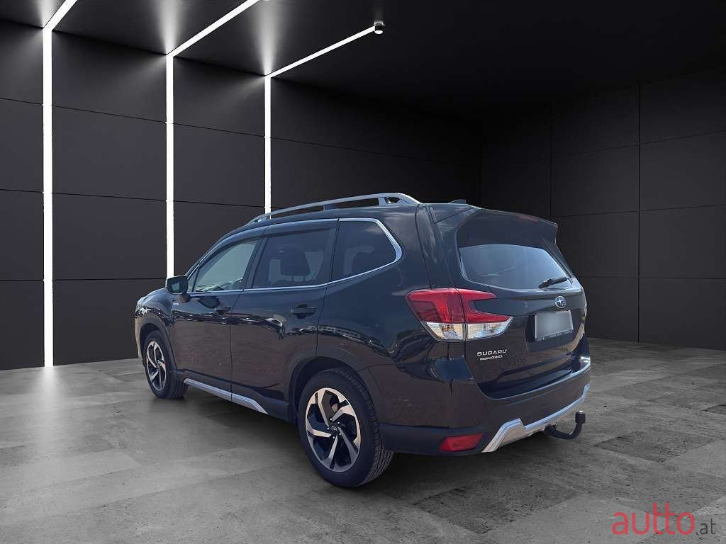 2023' Subaru Forester photo #3