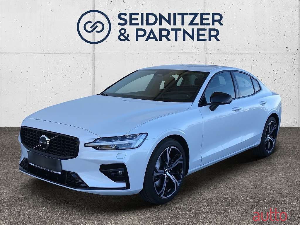 2023' Volvo S60 photo #1