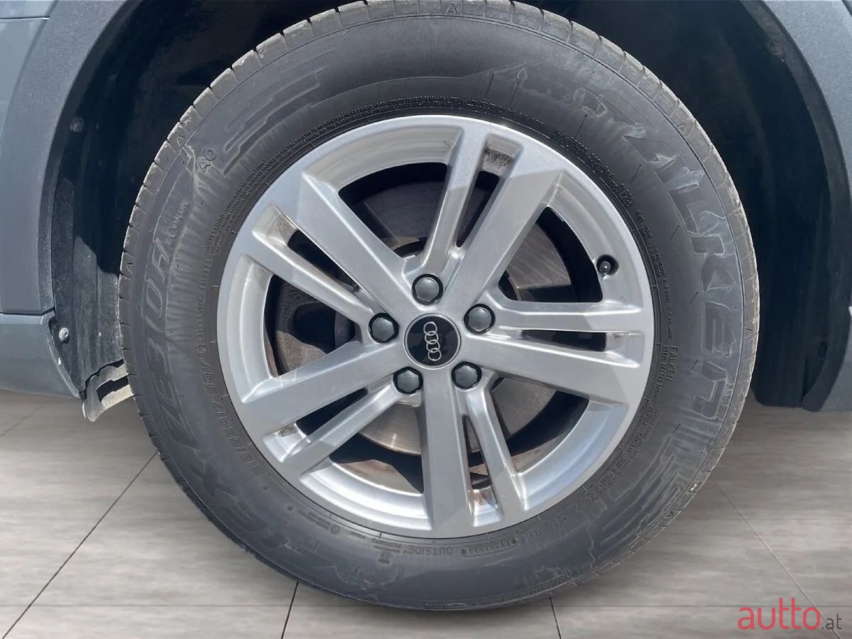 2024' Audi Q3 photo #6