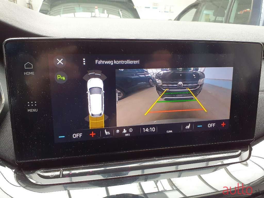 2020' Skoda Octavia photo #6