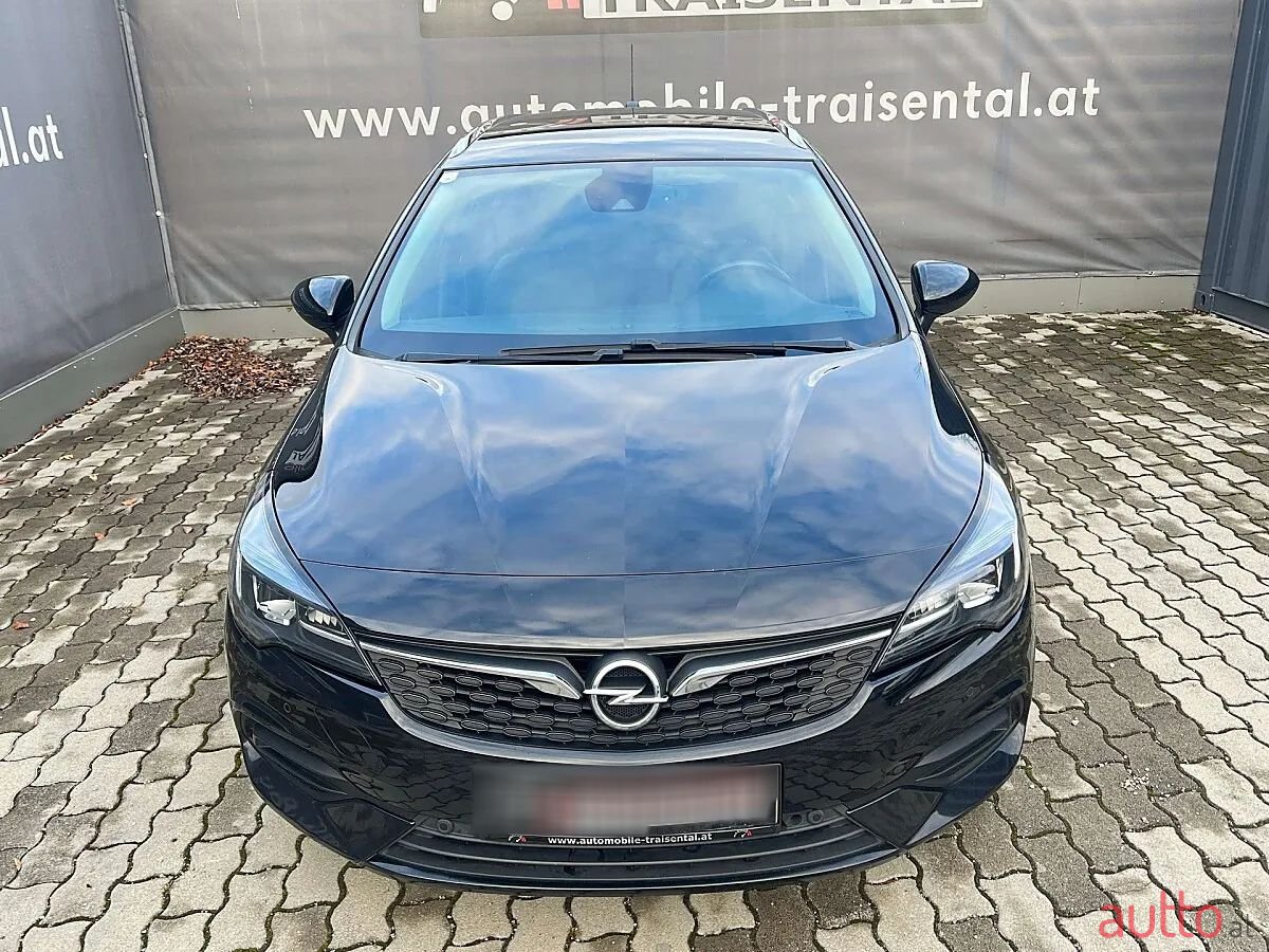 2021' Opel Astra photo #3