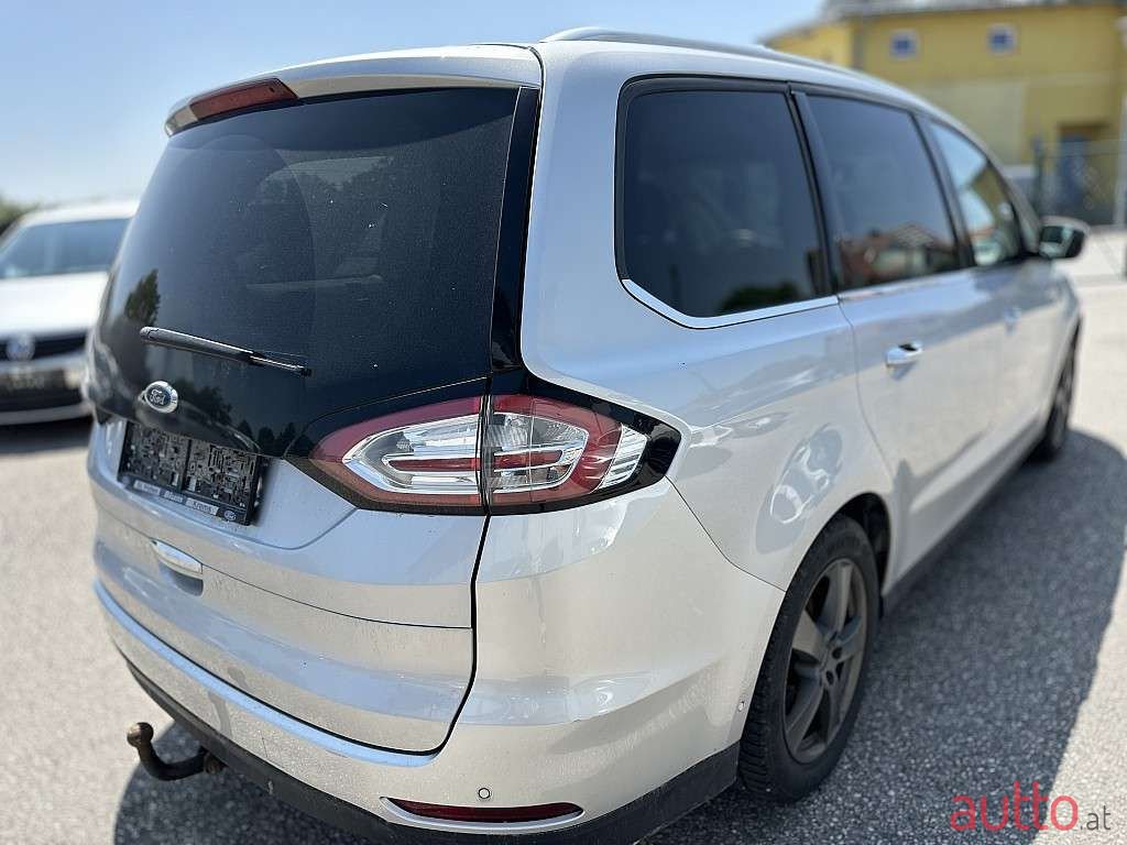 2017' Ford Galaxy photo #5