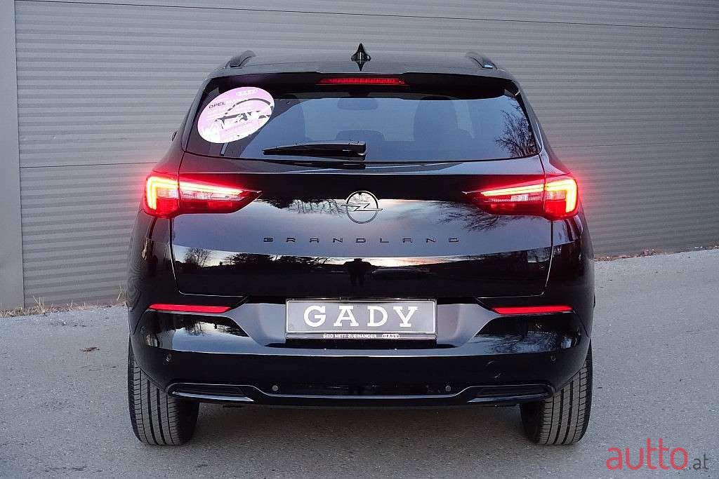 2022' Opel Grandland X photo #5