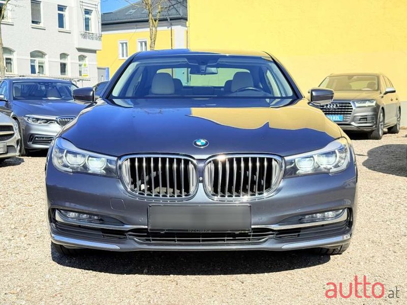 2017' BMW 7Er-Reihe photo #2