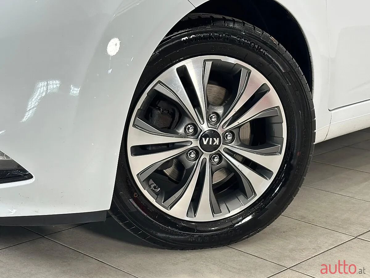 2018' Kia Venga photo #6