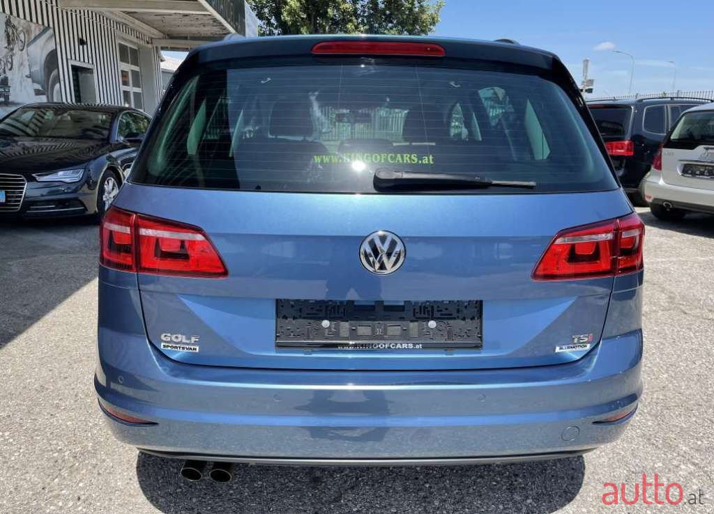 2014' Volkswagen Golf photo #3