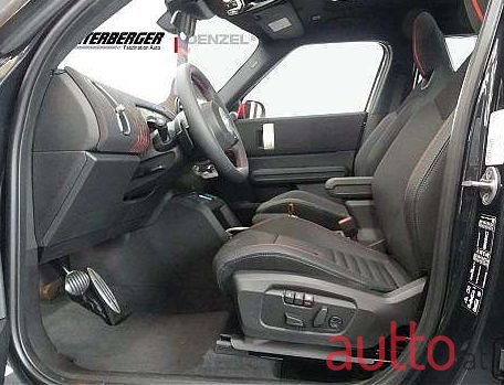 2024' MINI Countryman photo #5