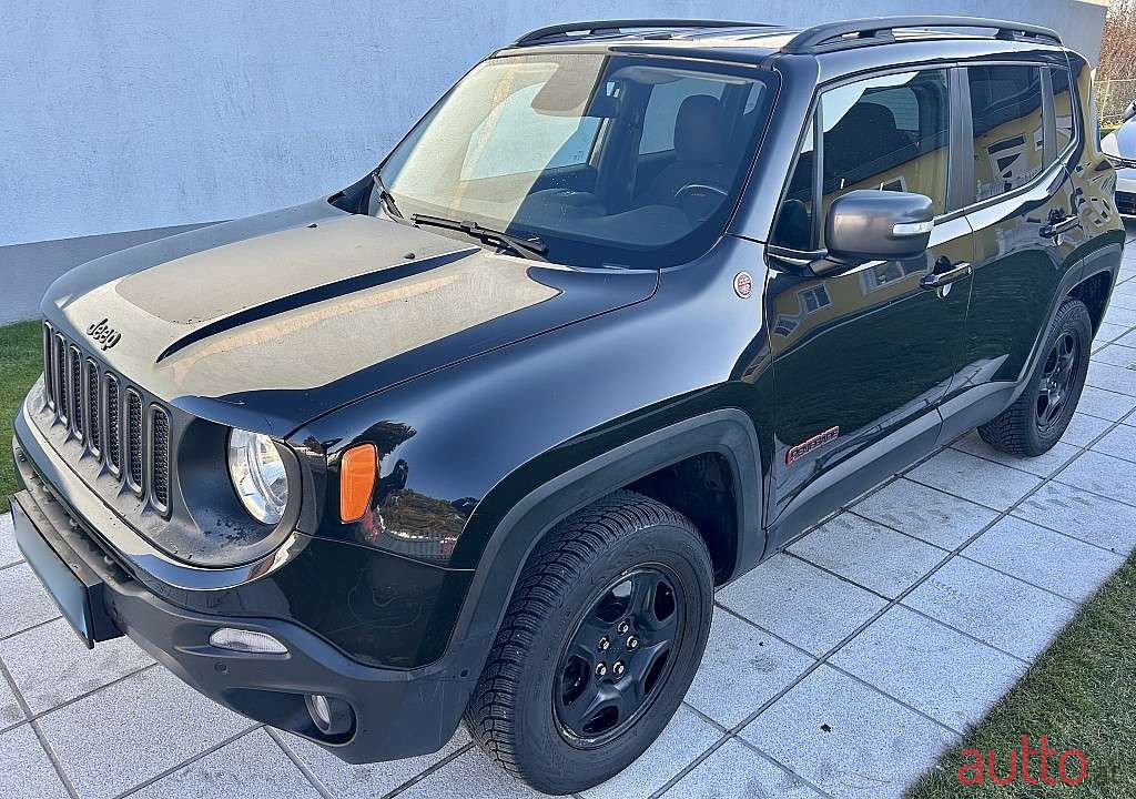 2016' Jeep Renegade photo #5