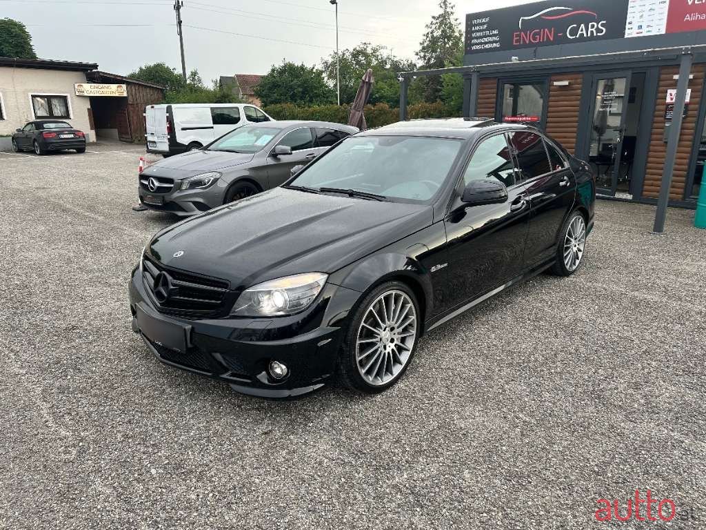 2009' Mercedes-Benz C-Klasse photo #2