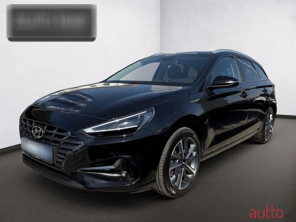 2022' Hyundai i30 photo #2