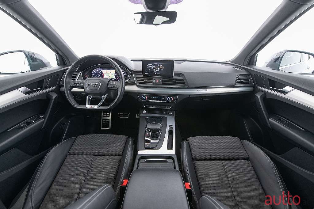 2020' Audi Q5 photo #4