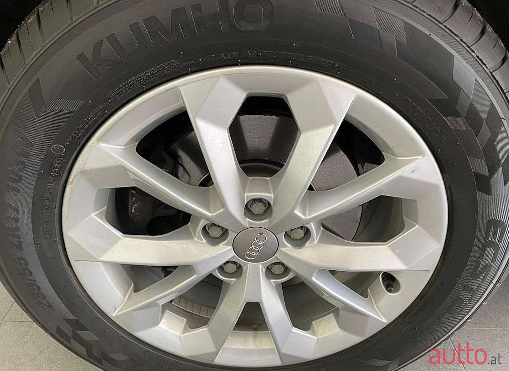 2015' Audi Q3 photo #2