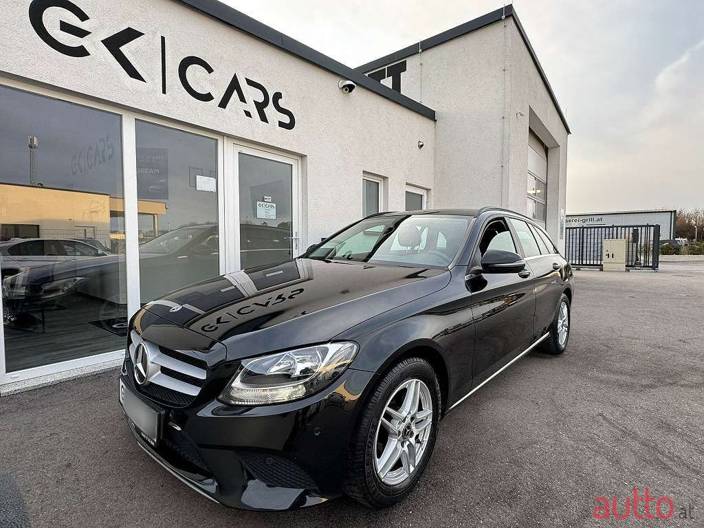 2018' Mercedes-Benz C-Klasse photo #2