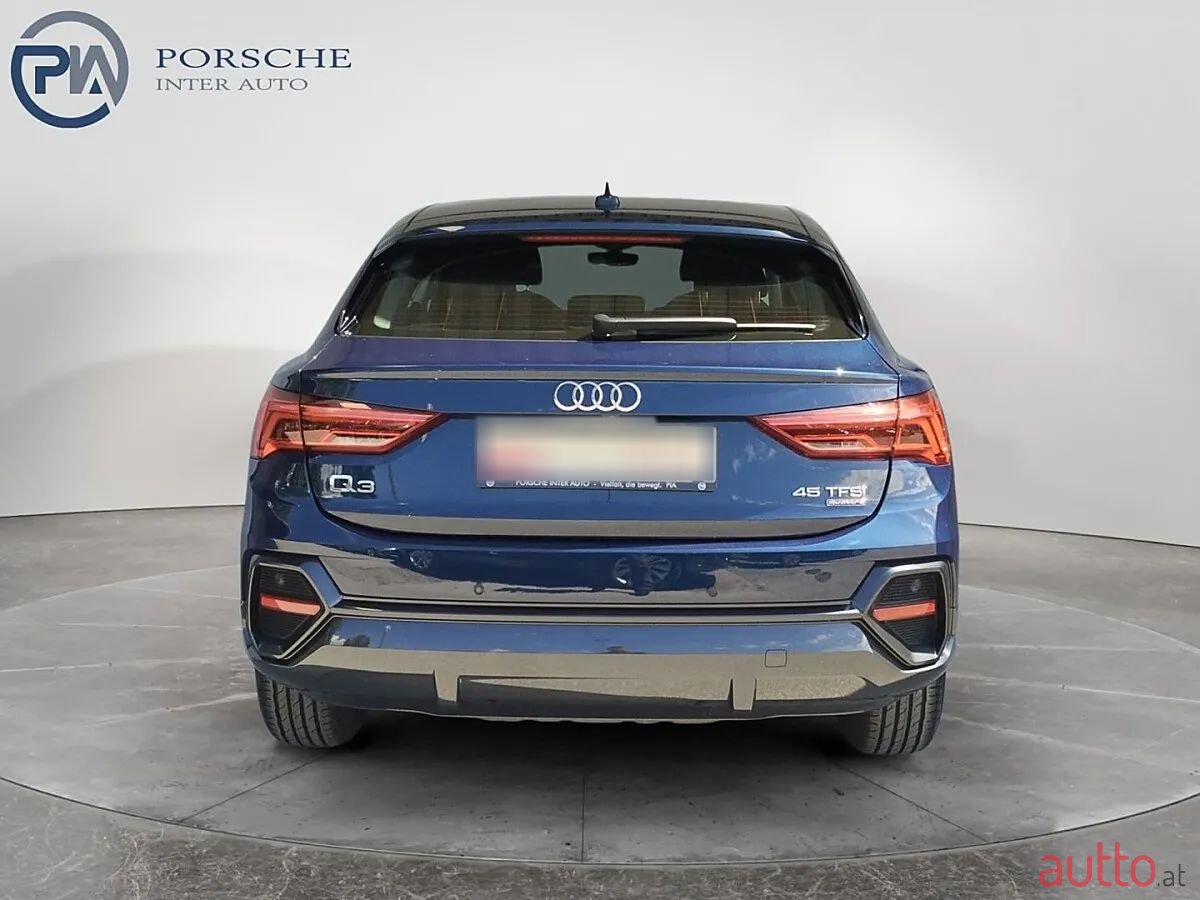 2020' Audi Q3 photo #3