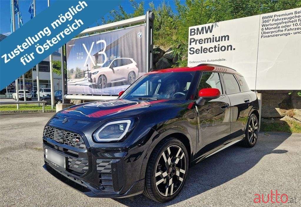 2024' MINI Countryman photo #1