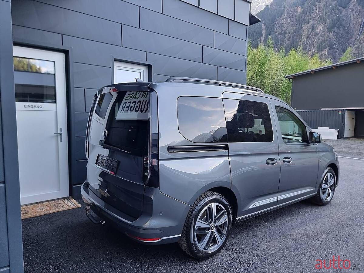 2021' Volkswagen Caddy photo #4