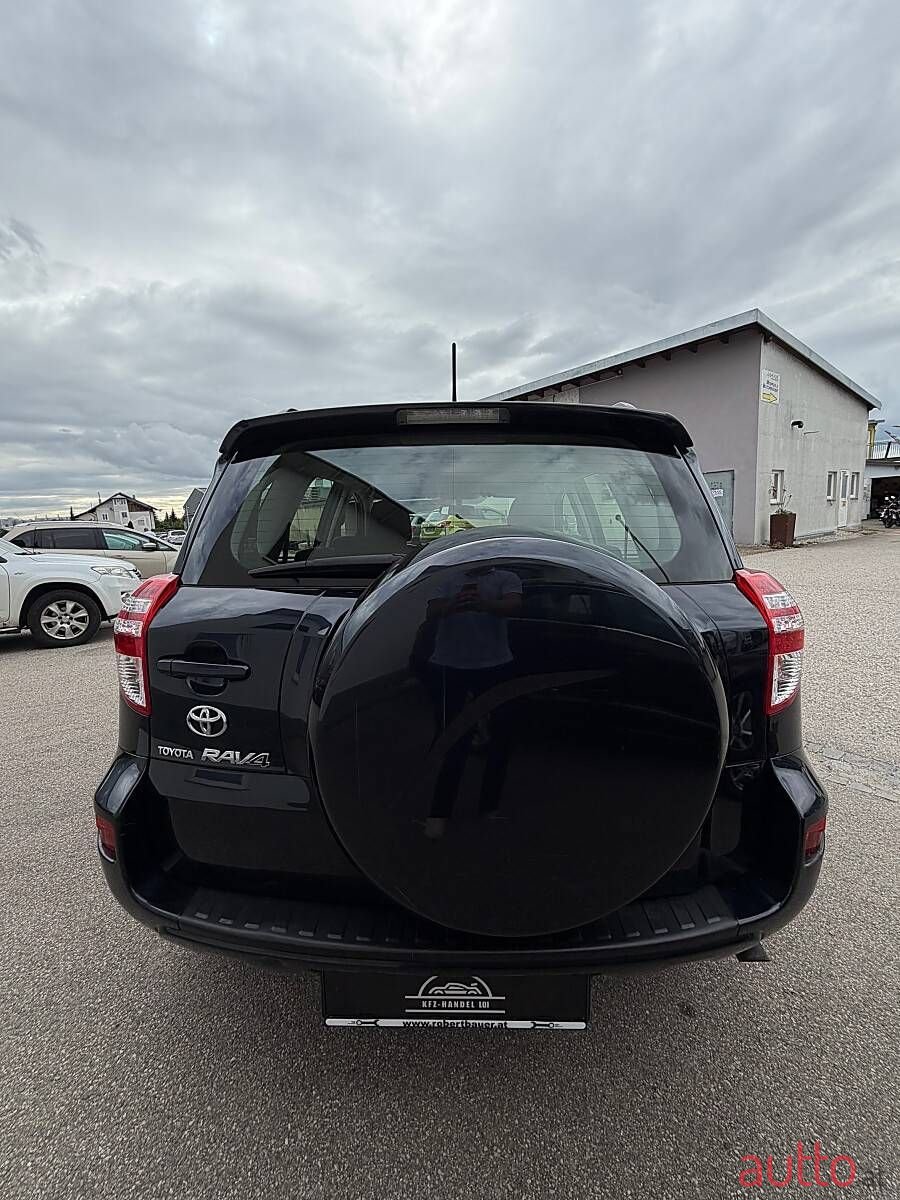 2012' Toyota RAV4 photo #5