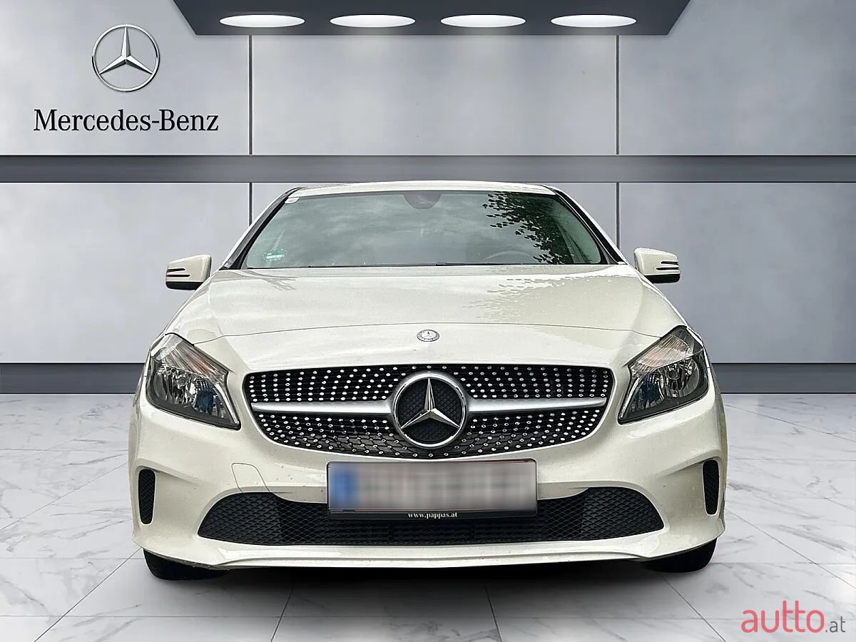 2016' Mercedes-Benz A-Klasse photo #4