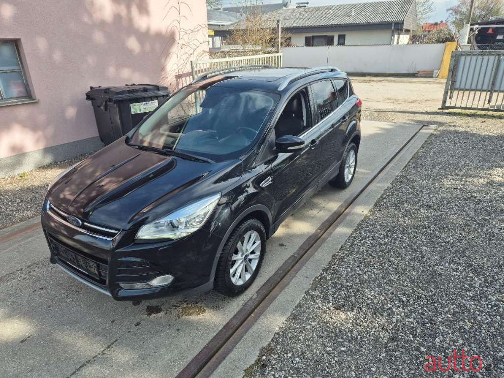 2016' Ford Kuga photo #1