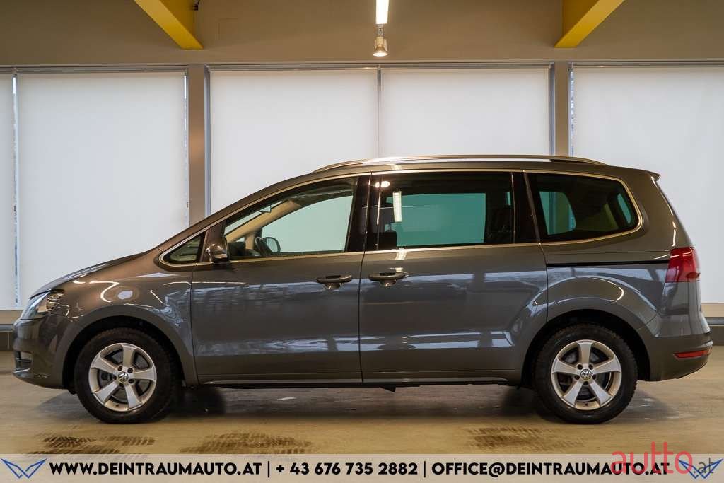 2015' Volkswagen Sharan photo #6