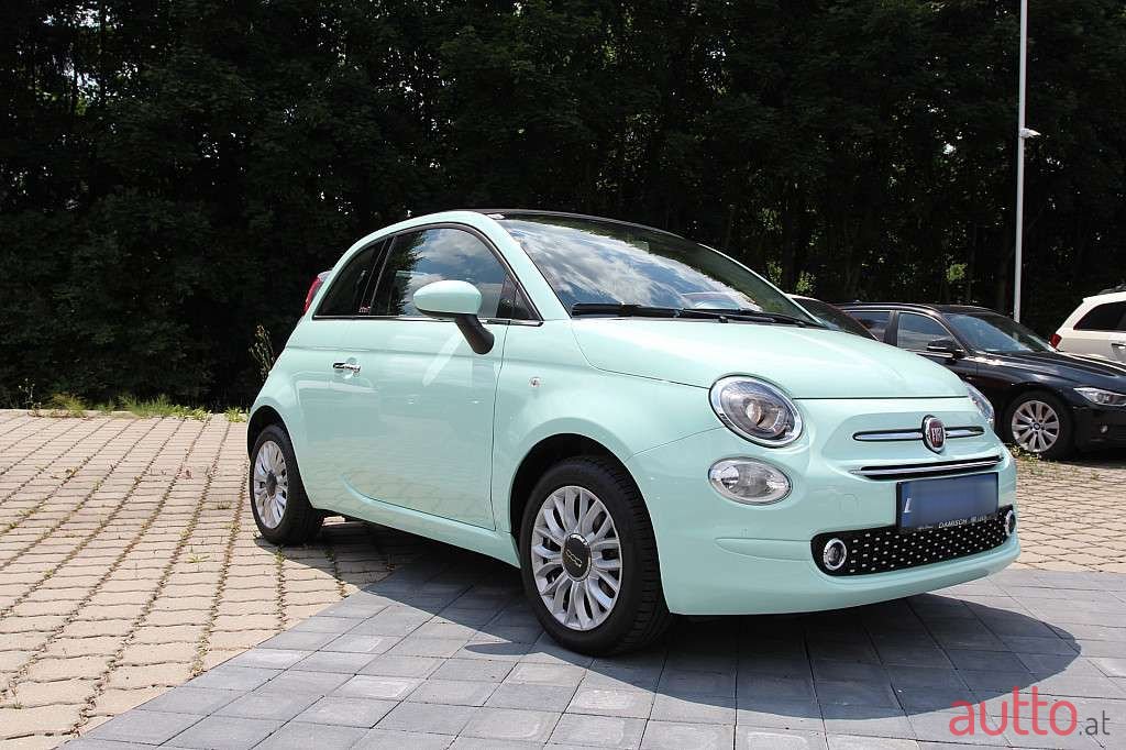 2020' Fiat 500C photo #2