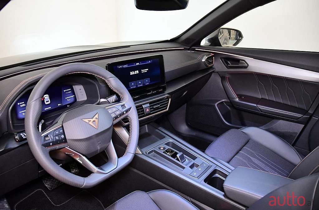 2023' Cupra Formentor photo #5