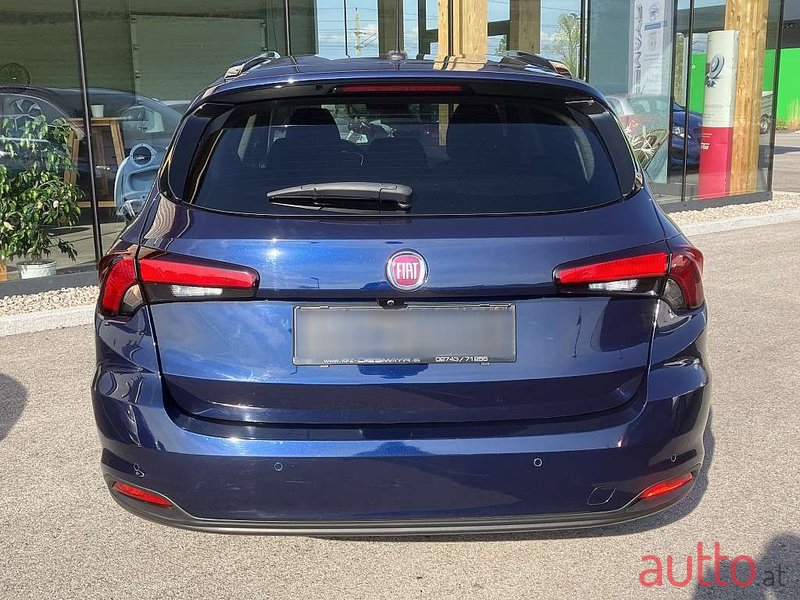 2017' Fiat Tipo photo #4