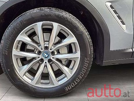 2023' BMW X3 photo #6