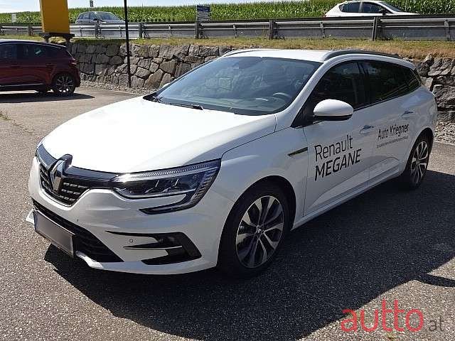 2022' Renault Megane photo #3