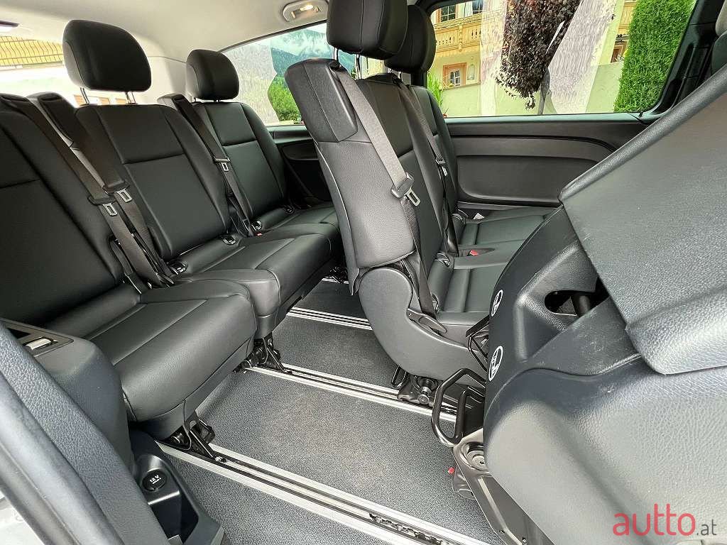 2017' Mercedes-Benz Vito photo #6